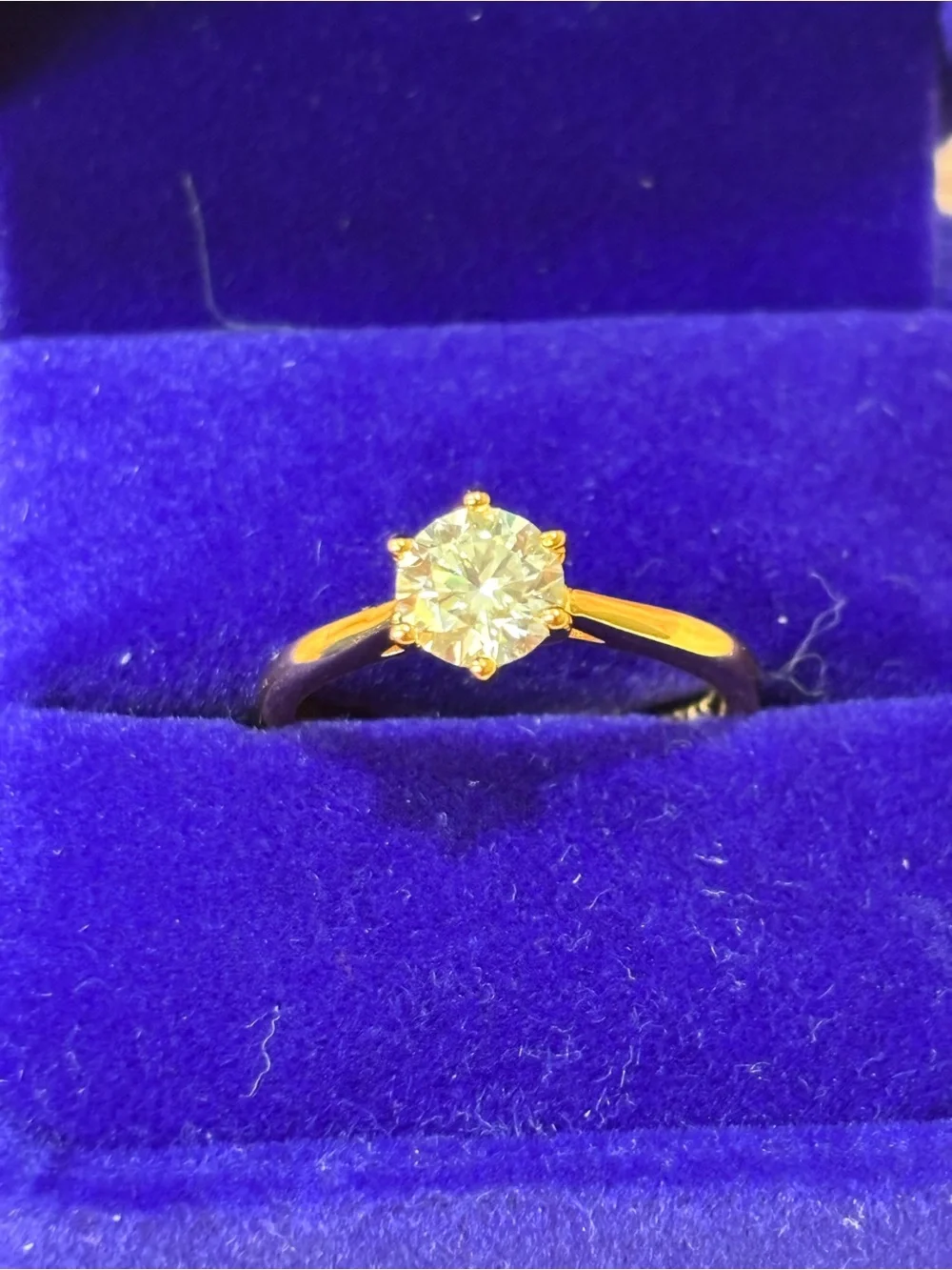 18kt gold filled moissanite solitaire ring